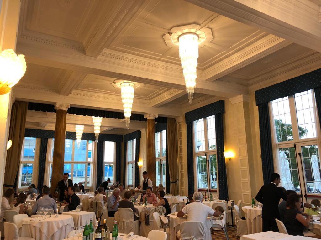 Grand Hotel Cesenatico Esterno foto