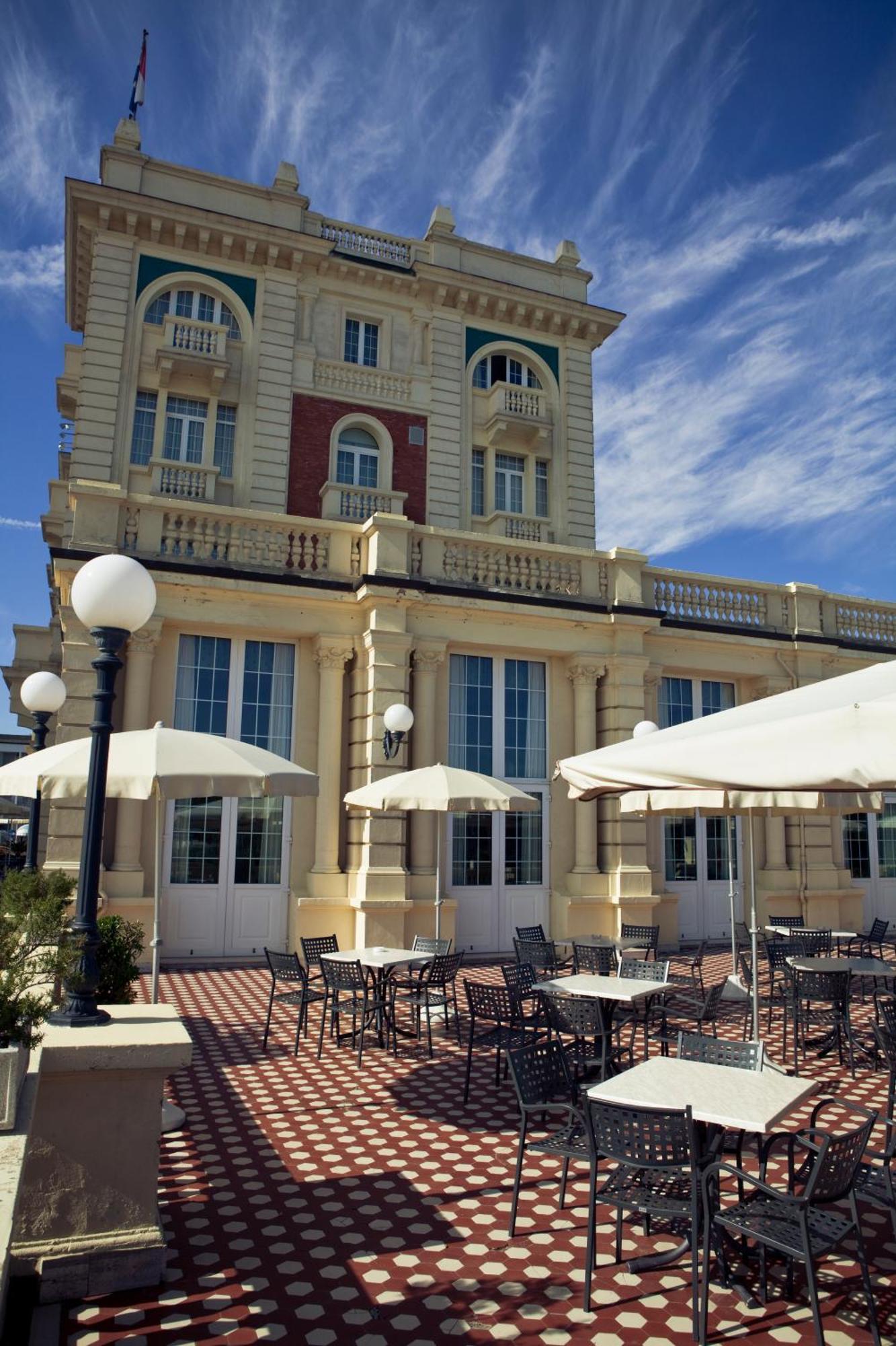 Grand Hotel Cesenatico Esterno foto
